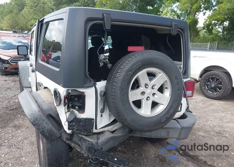 2014 Jeep Wrangler Unlimited Sport from USA, damaged, VIN 1C4BJWDG6EL319604